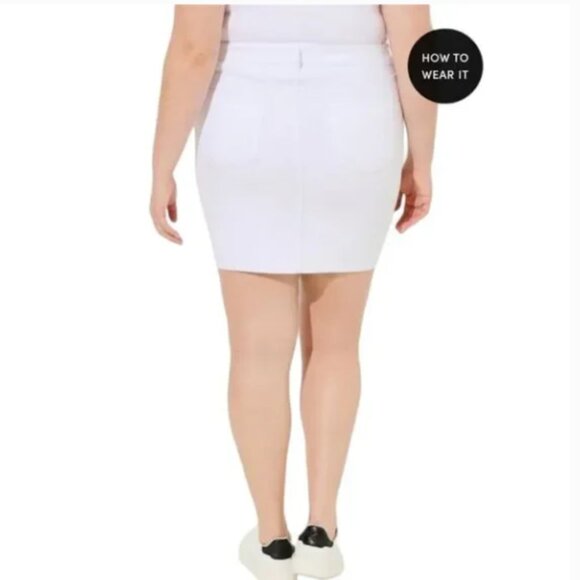Torrid Plus Size Mini-Stretch Denim Skirt – Optic White (Size 20) - NWT - Picture 3 of 3
